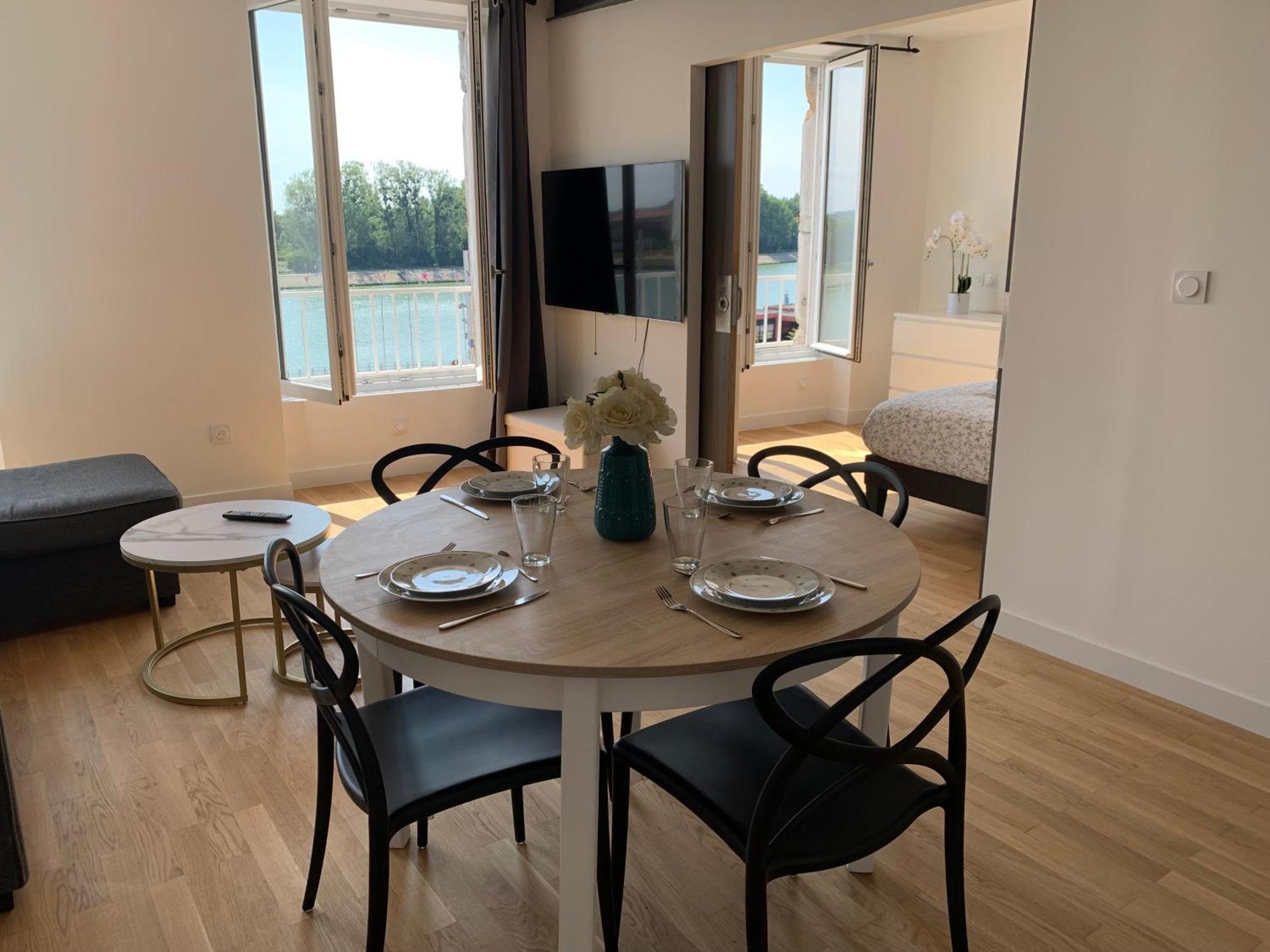 Mâcon Appartement Neuf, Vue Sur Saone מראה חיצוני תמונה